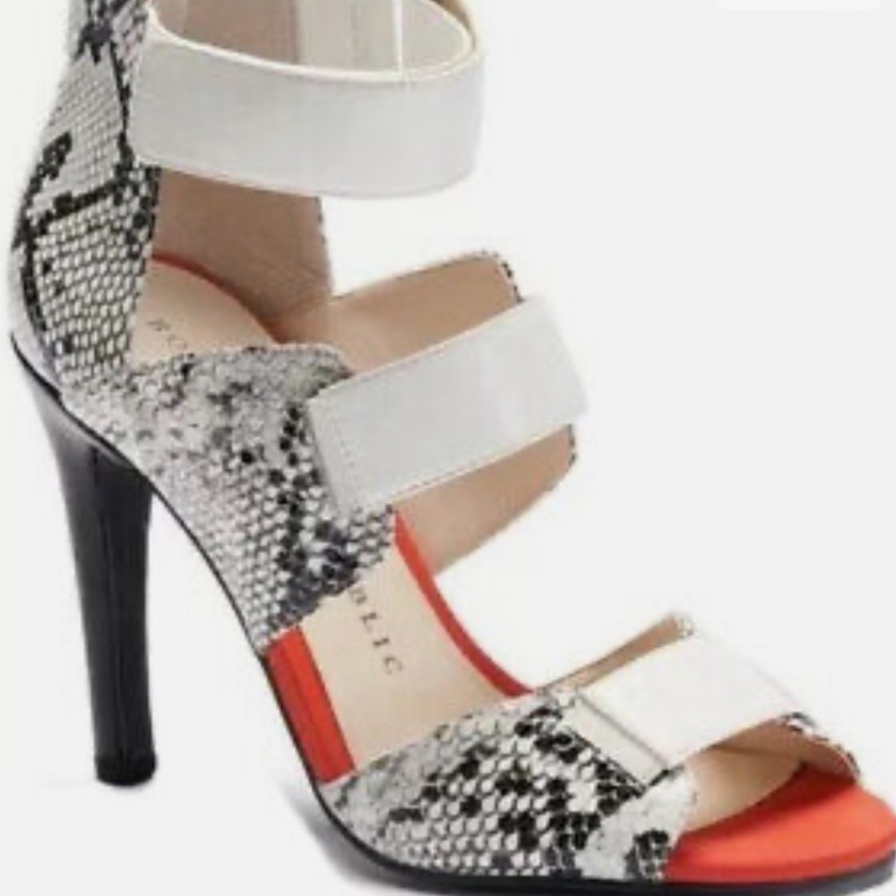 Rock & Republic Snakeskin Sandals